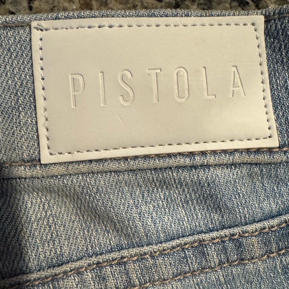 Pistola Straight Leg Cropped Jeans Women’s Size 29 NWOT Light Wash Distressed - Picture 3 of 6